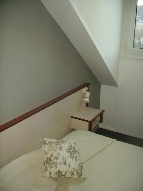 Bellevue Hotel Châtel-Guyon Стая снимка